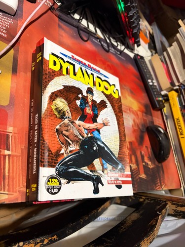 Dylan dog super book - -,